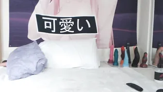 kawaiisashastorm cute blonde girl got herself a finger on the couch