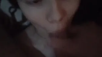 Para61566 adorable  cam girl  pulls clit