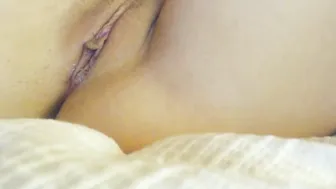 bellamirellaa cute milf fucks shaved cunt
