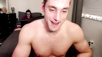 tayloroaks crazy woman masturbating cunt with hand