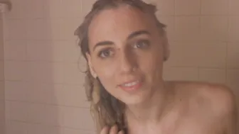 Chezza Luna Dread Washing