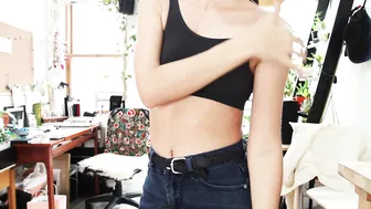 Cyncyncyn All Tied Up in the Kitchen