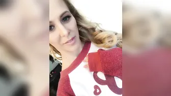 Cherie DeVille   Decent kral