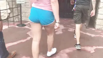 Cherie DeVille   sexy hippo