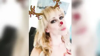 Cherie DeVille   teasing his gap with her middle finger