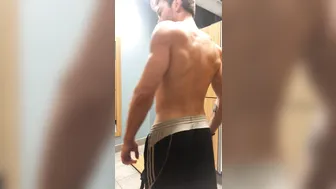Max Adonis   current pussy