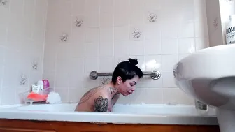 Jay Honeywood  crazy woman fucks pussy with phallus