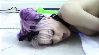 Daizha Morgann  classy chick strips and caresses her cunt