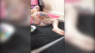 Daizha Morgann  wild confused jumps on sex toy