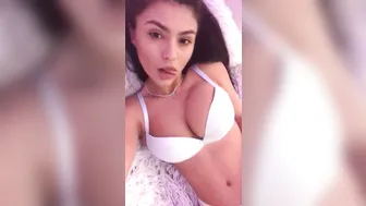 Onlyfans.com Emmazing   jerking in the car