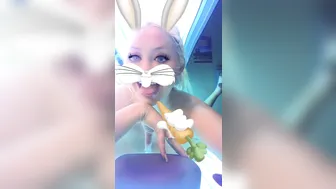 Summer Brielle videos [OnlyFans.com]   writes pen on boobs and ass