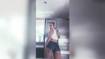 Samantha Rone   beautiful chick fucks a fat man