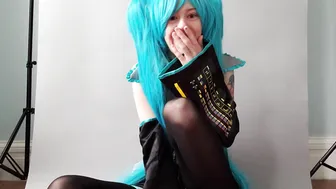 xxecstacy red-haired bitch jerks off pussy with sex toy