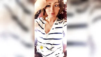 Sophie Dee   mature babe fucks her cunt