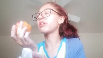 queensmoke played with tits