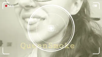 queensmoke decided to arrange a vipshow with a vulgar contest