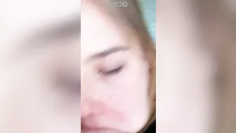 dirtykristy seductive pussy shoves balls in the anus