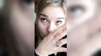 dirtykristy seductive pussy shoves balls in the anus