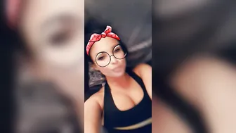 Anissa Kate  mature babe fucks her cunt