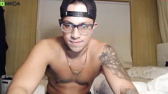daddyy_d online show January 2020