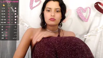 art_tart crazy girl caresses shaved pussy