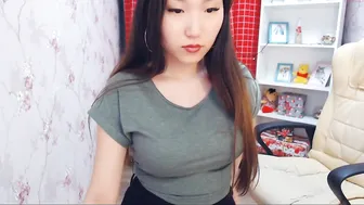 kylie_hoty gorgeous lady in a long dress