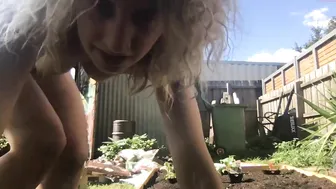 cordeliadove blonde fucks both holes