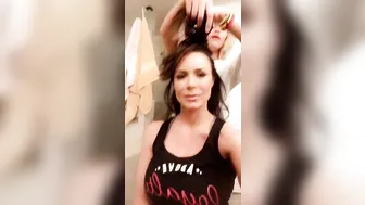 Kendra Lust videos [OnlyFans.com]  a nice babe kneads her cunt
