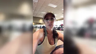 Kendra Lust videos [OnlyFans.com]   cam girl  masturbates shaved vagina