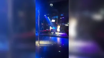 Kendra Lust videos [OnlyFans.com]  shows five incredible orgasms