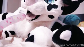 Dotti Pink  shy bitch masturbates recklessly pussy