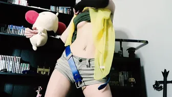 XMissMoxxiX  cute female fucking herself with phallus