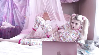 Bambie Doll  SEXYHOTXXX Fucks