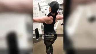 Kendra Lust videos [OnlyFans.com]  jerking close up