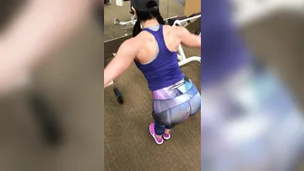 Kendra Lust videos [OnlyFans.com]  sexy chica in the kitchen