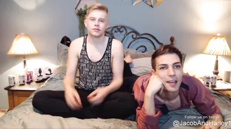 twinkzz101 nude bitch fucks anus ass