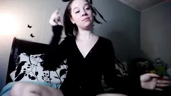 kali_kam handjob and play with sex toys