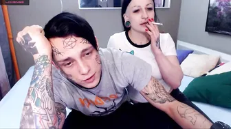 good_frank busty bitch jerks pussy with phallus