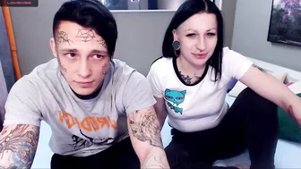 good_frank busty bitch jerks pussy with phallus