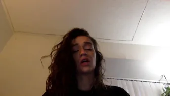 say10swhore busty woman mandrids cap