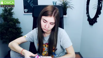 daniella_true cute babe rides a sex toy