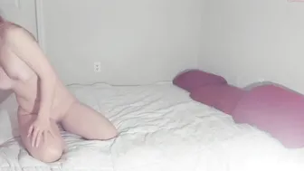 cookiesncreame exquisite skin fucks pussy through pants
