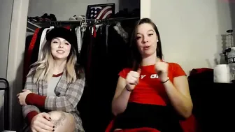 kali_kam busty passion licks nipples