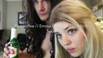 Emma Choice manyvids cute girls fuck with a bottle