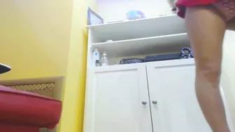 secretdream manyvids babe undressed and started jerking off