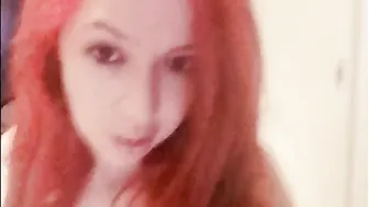 kittysweet manyvids cute babe rides a sex toy