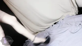 princessberpl manyvids shy slut pulls juicy cunt