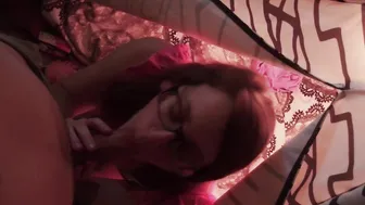 littlemisskitty91 manyvids jerking off sitting on the edge of the bed