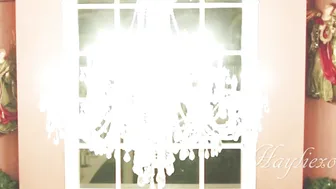 hayliexo manyvids busty lady masturbates shaved pussy