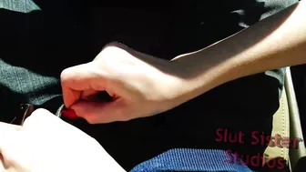 hayliexo manyvids pretty woman undressed in front of the camera and masturbates in the chair